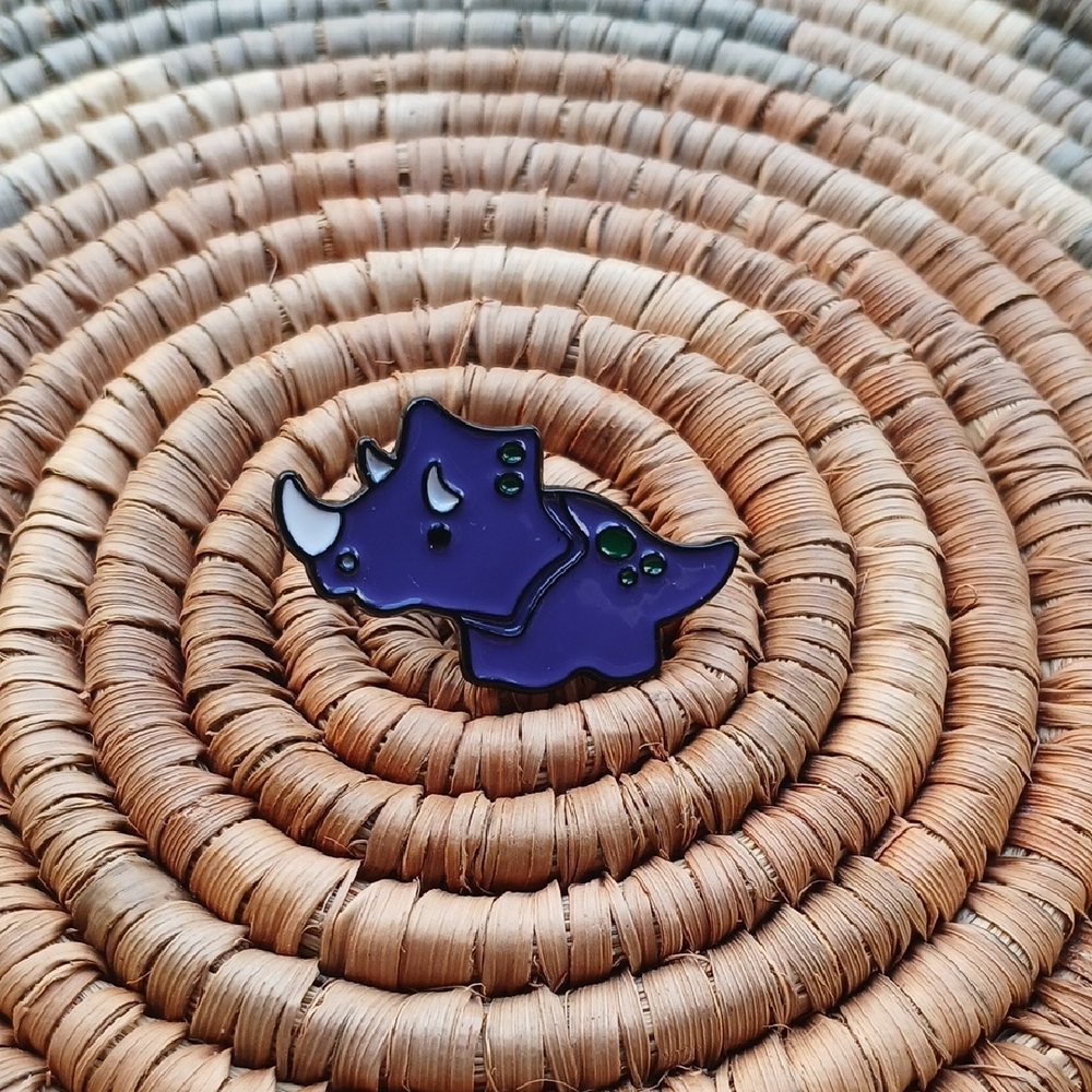 5/$25 NEW Small Purple Dinosaur Enamel Pin